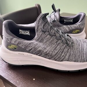 Skechers Dual-Lite Air-Cooled Extra Wide Mens Sneakers